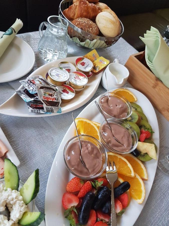 Hotel Wilder Mann Фойхтванген Экстерьер фото
