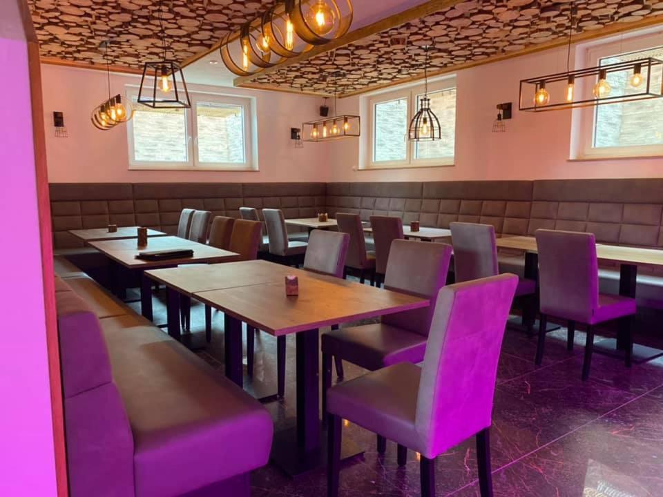 Hotel Wilder Mann Фойхтванген Экстерьер фото